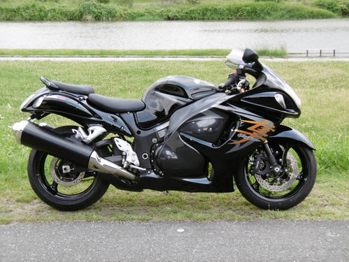 スズキ GSX1300R隼