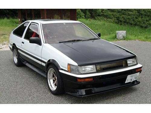  トヨタ カローラレビン AE86